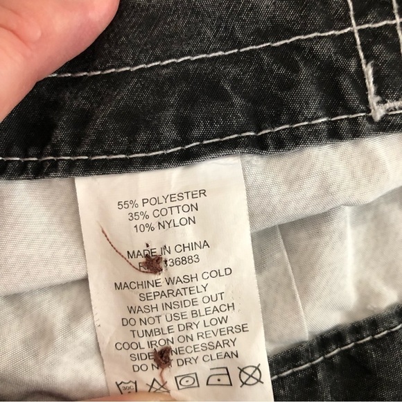 3RD& ARMY Gray White Board Shorts Swim Trunks Men Size 38 - Picture 6 of 9